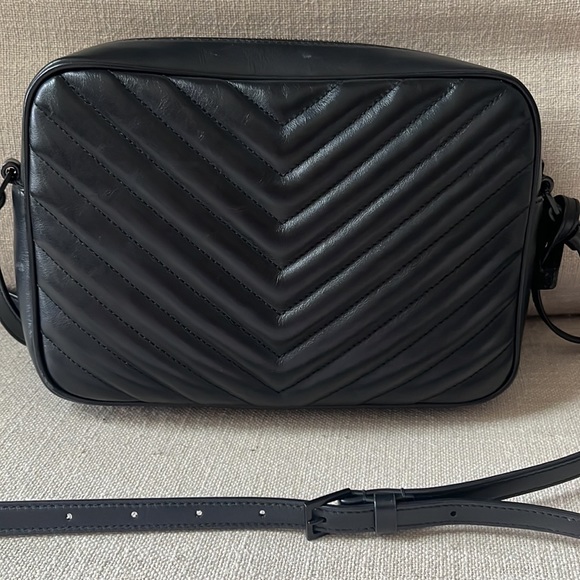 Saint Laurent YSL Lou Matelassé Calfskin Leather Camera Bag in Nero - Picture 11 of 15